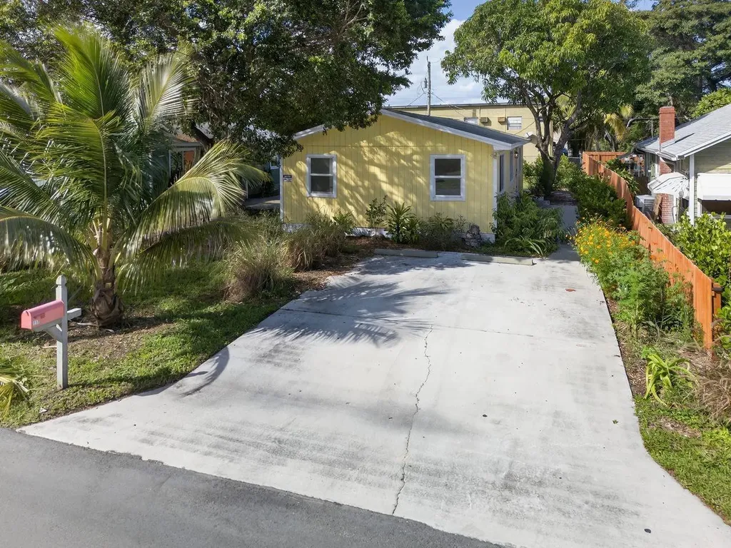 117 NE 8th Street Pompano Beach FL 33060