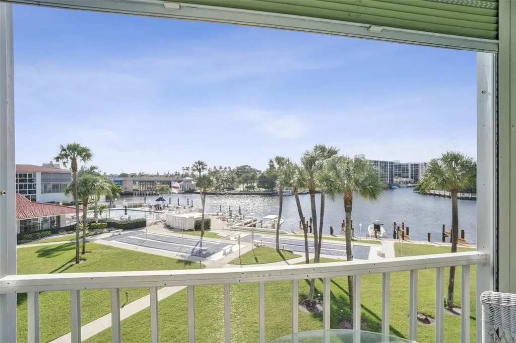 105 NE 19th Avenue Deerfield Beach FL 33441