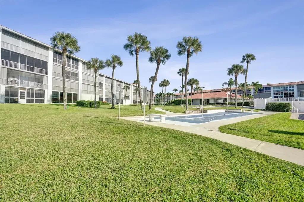 105 NE 19th Avenue Deerfield Beach FL 33441