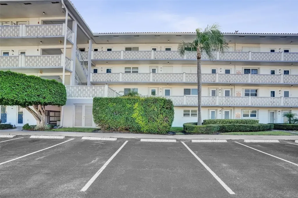 105 NE 19th Avenue Deerfield Beach FL 33441