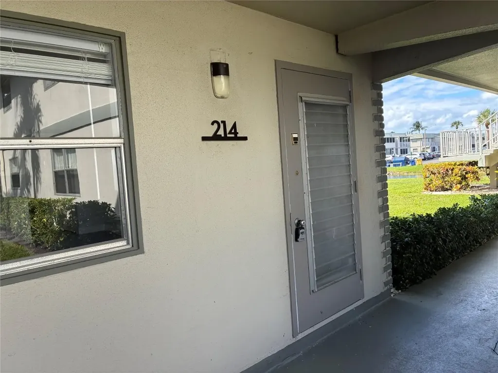 214 Monaco Drive Delray Beach FL 33446