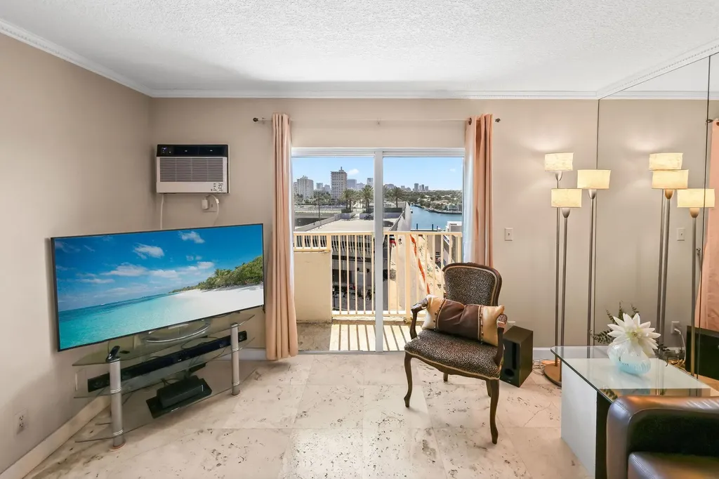 200 S Birch Road Fort Lauderdale FL 33316