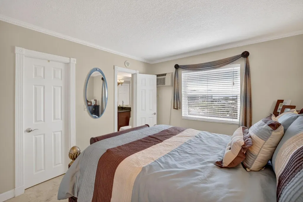 200 S Birch Road Fort Lauderdale FL 33316