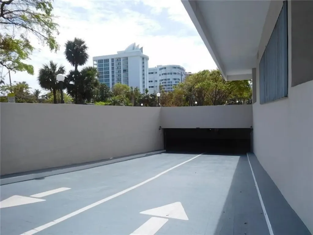1401 S Ocean Boulevard Pompano Beach FL 33062