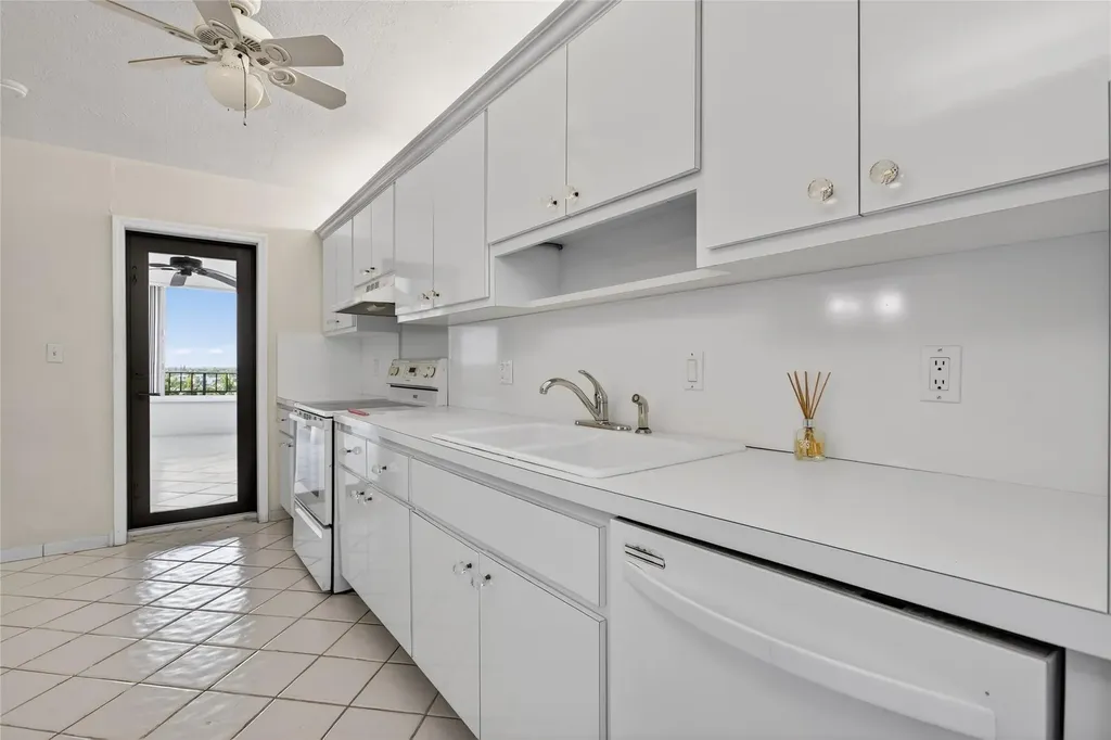 1401 S Ocean Boulevard Pompano Beach FL 33062