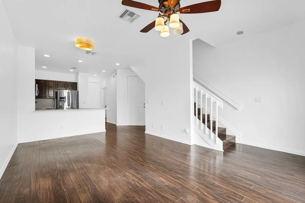 1427 NW 34th Way Fort Lauderdale FL 33311