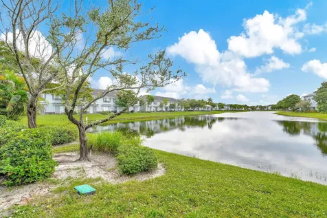 1427 NW 34th Way Fort Lauderdale FL 33311