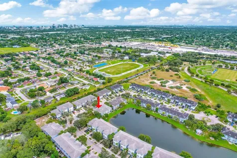 1427 NW 34th Way Fort Lauderdale FL 33311