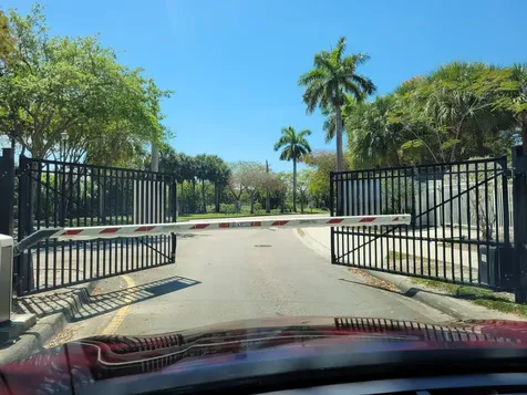 1427 NW 34th Way Fort Lauderdale FL 33311