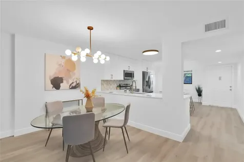 15461 Pembridge 112 Drive Delray Beach FL 33484