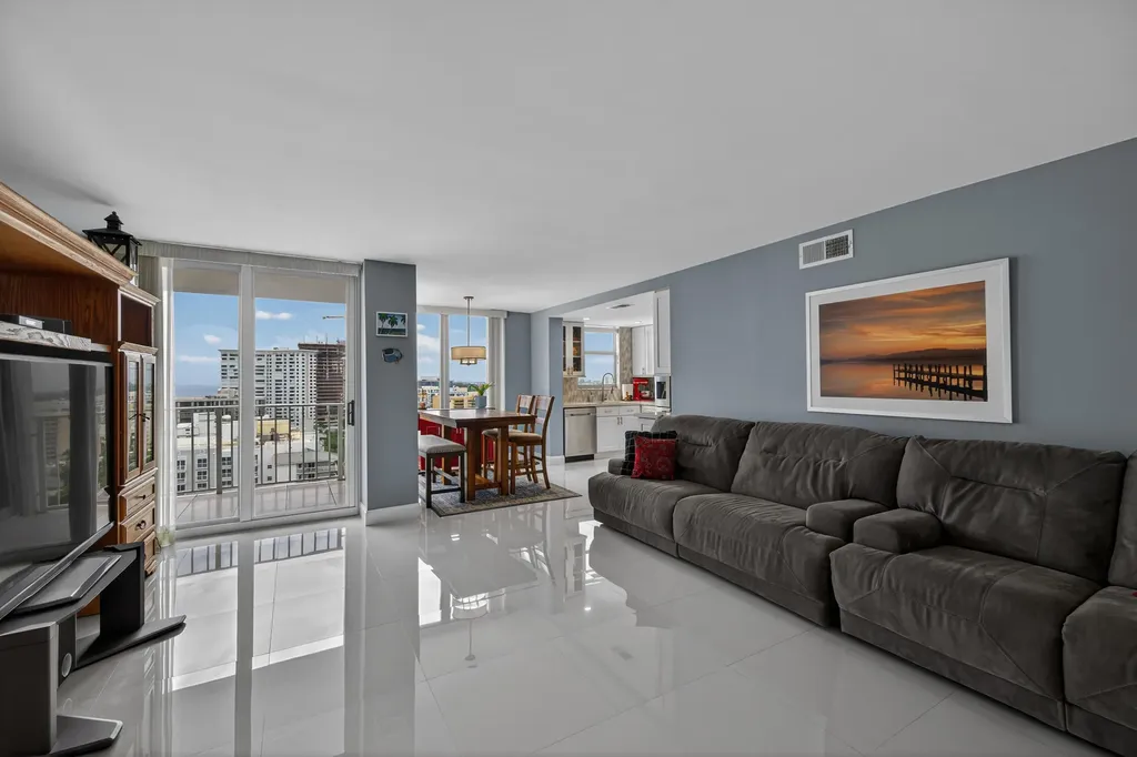 1010 S Ocean Boulevard Pompano Beach FL 33062