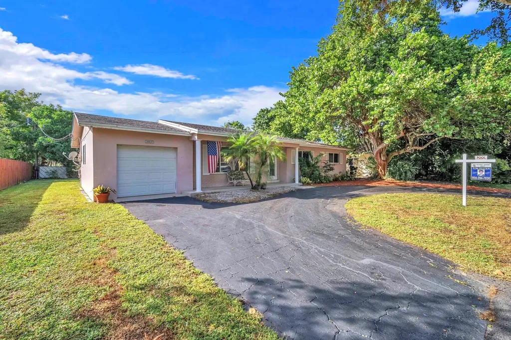 1431 NW 71st Avenue Plantation FL 33313