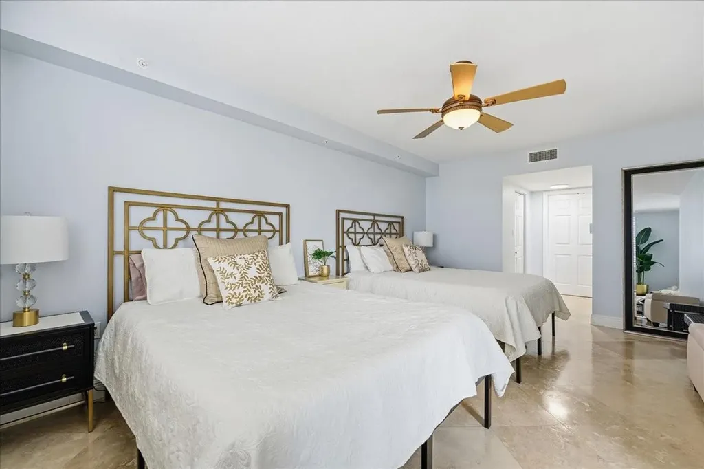 2011 N Ocean Boulevard Fort Lauderdale FL 33305