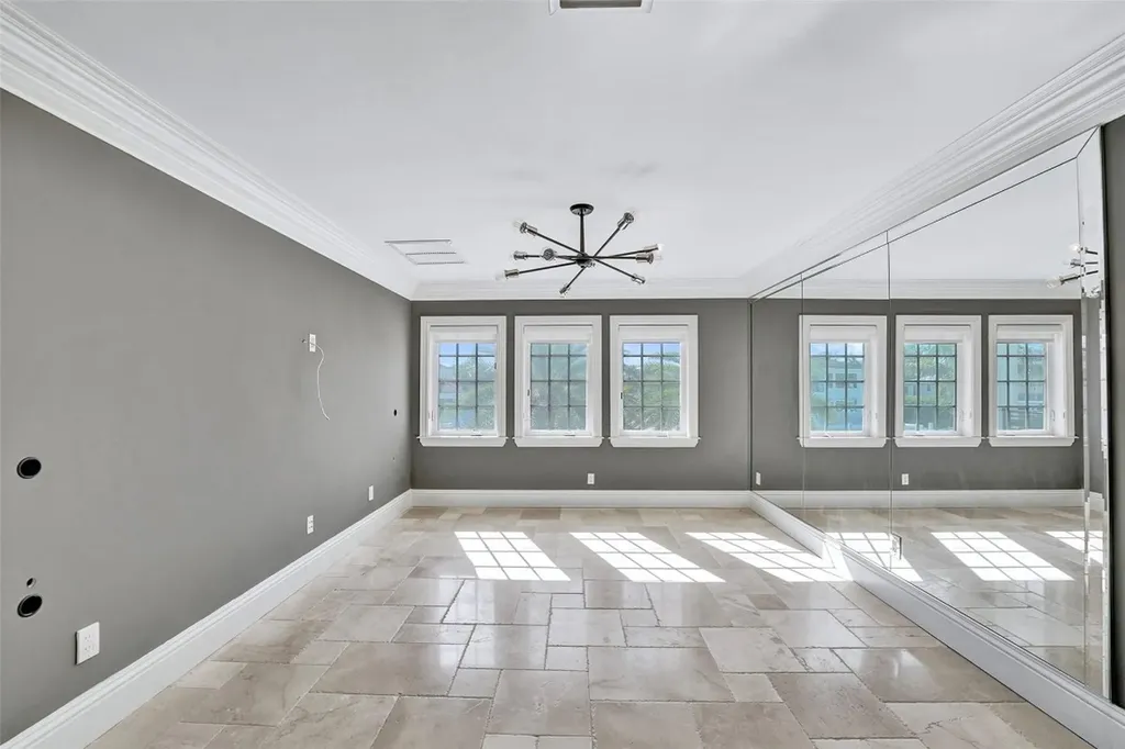 1744 SE 9th Street Fort Lauderdale FL 33316