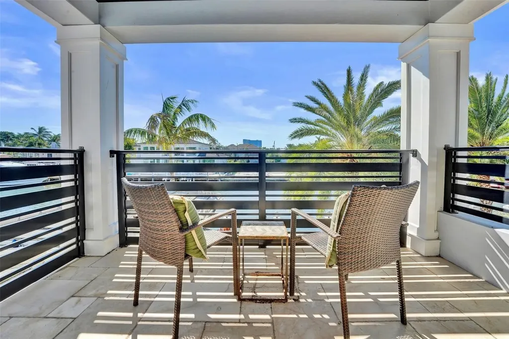 1744 SE 9th Street Fort Lauderdale FL 33316