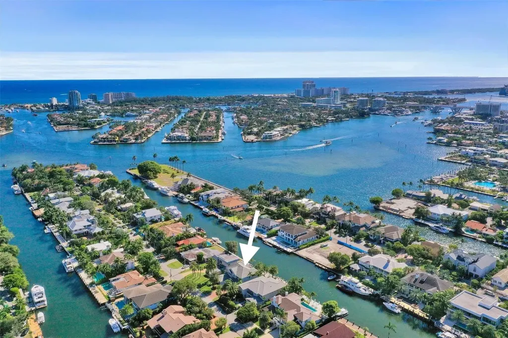 1744 SE 9th Street Fort Lauderdale FL 33316