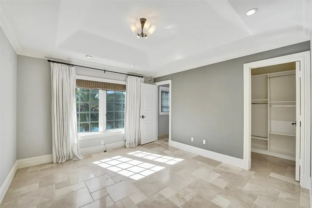 1744 SE 9th Street Fort Lauderdale FL 33316