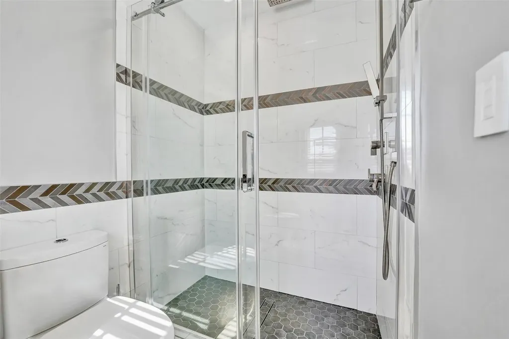 1744 SE 9th Street Fort Lauderdale FL 33316