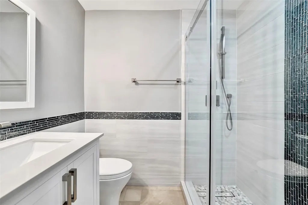 1744 SE 9th Street Fort Lauderdale FL 33316