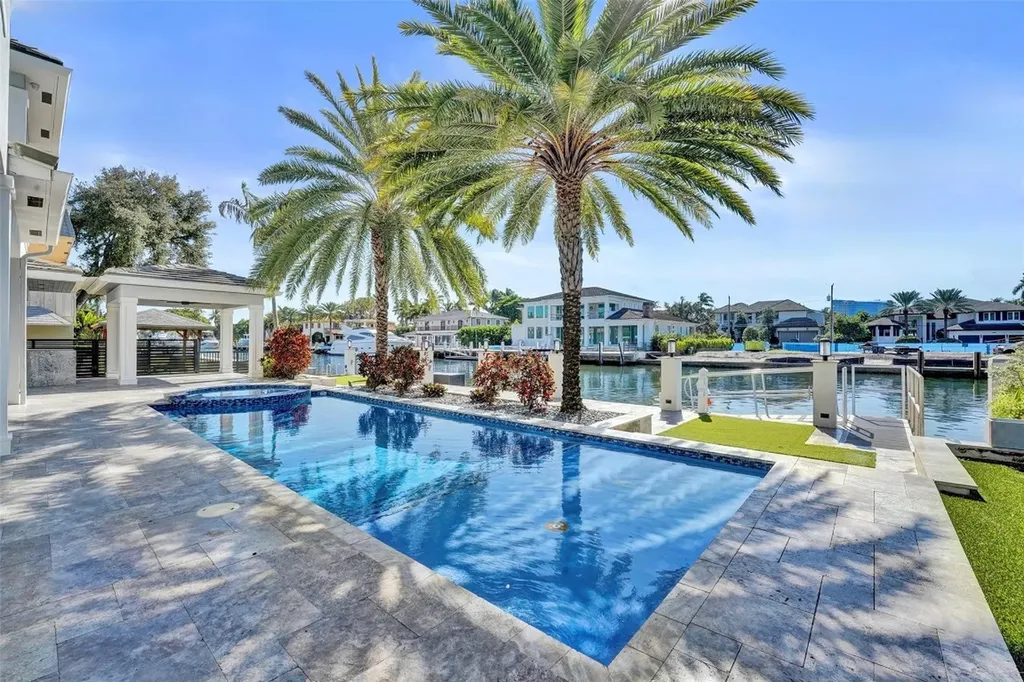 1744 SE 9th Street Fort Lauderdale FL 33316