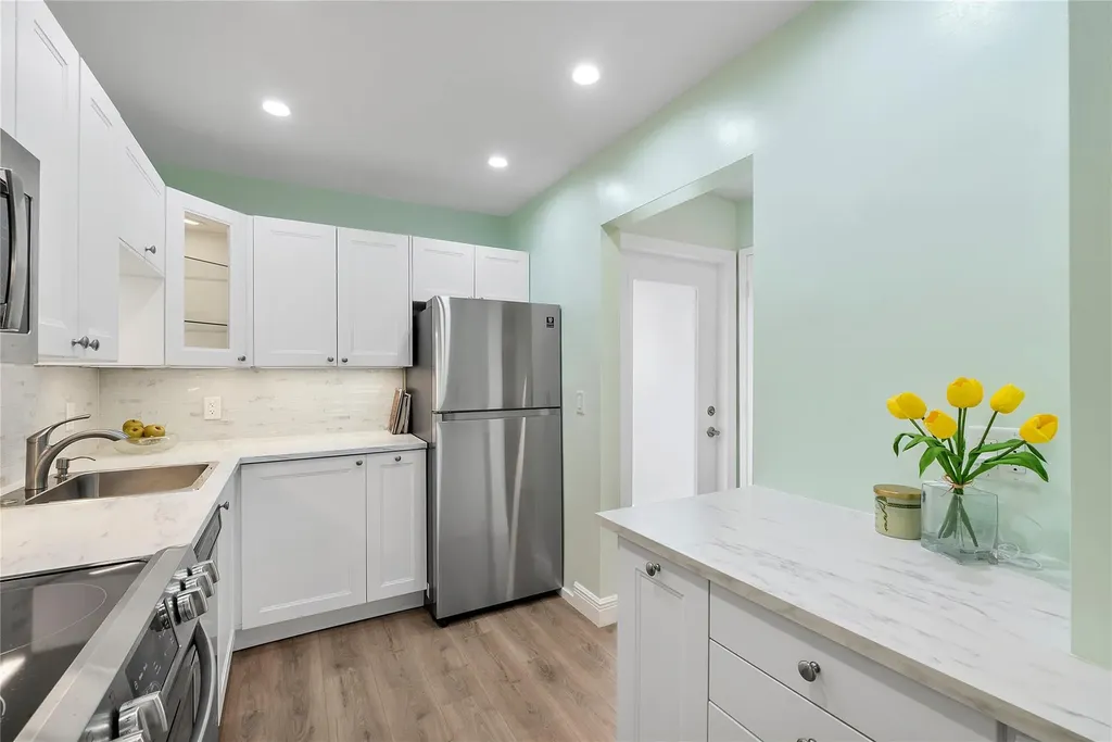1951 NE 39th Street Lighthouse Point FL 33064
