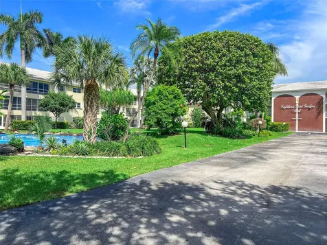 1951 NE 39th Street Lighthouse Point FL 33064