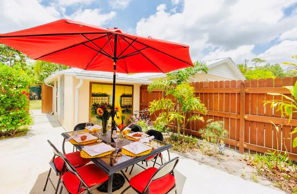 279 Hach Lane West Palm Beach FL 33415