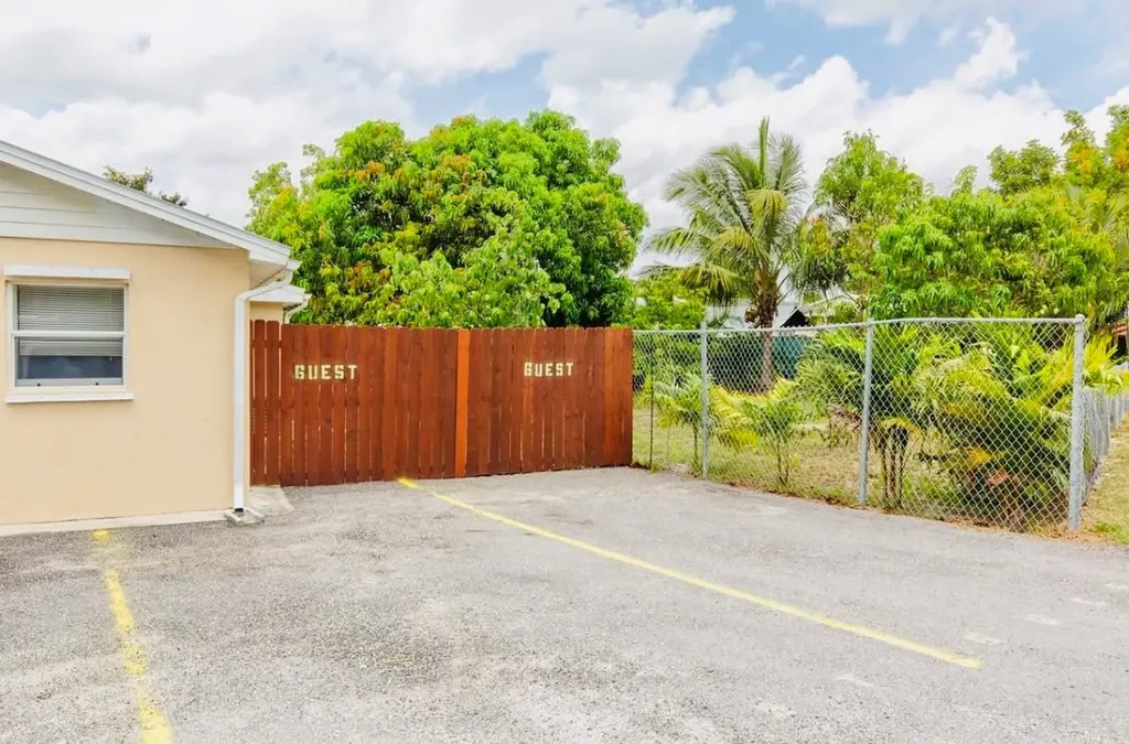 279 Hach Lane West Palm Beach FL 33415