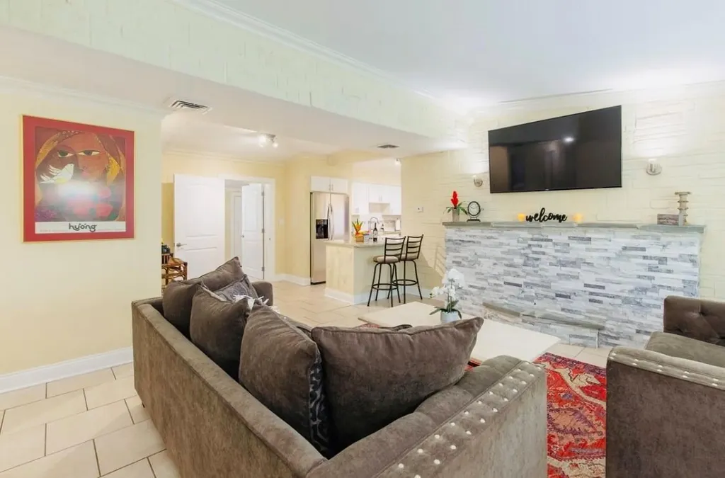 279 Hach Lane West Palm Beach FL 33415