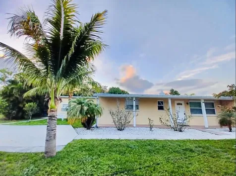 279 Hach Lane West Palm Beach FL 33415