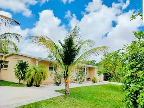 279 Hach Lane West Palm Beach FL 33415