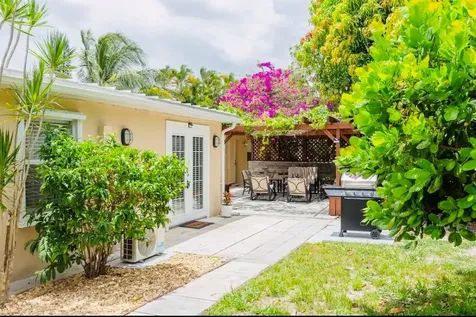 279 Hach Lane West Palm Beach FL 33415