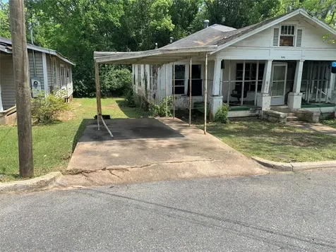 201 S Love Quincy FL 32351