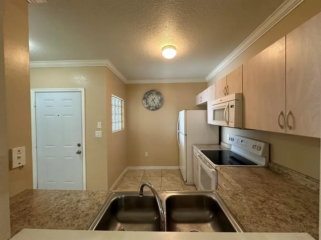 1091 Golden Lakes Boulevard West Palm Beach FL 33411