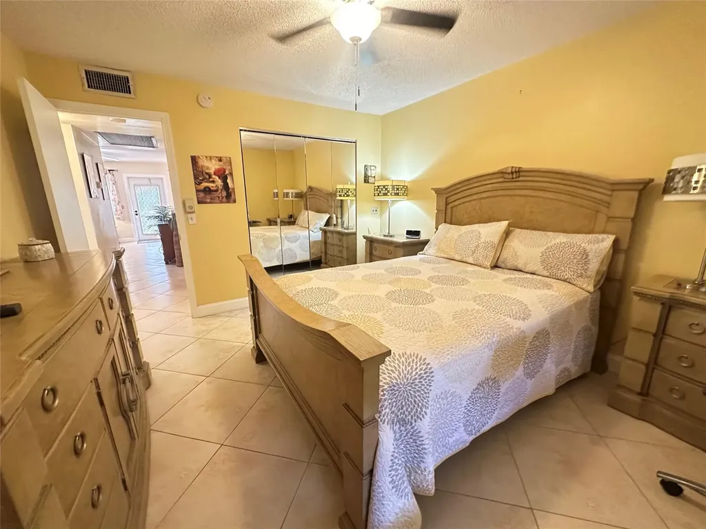 455 Durham O Deerfield Beach FL 33442
