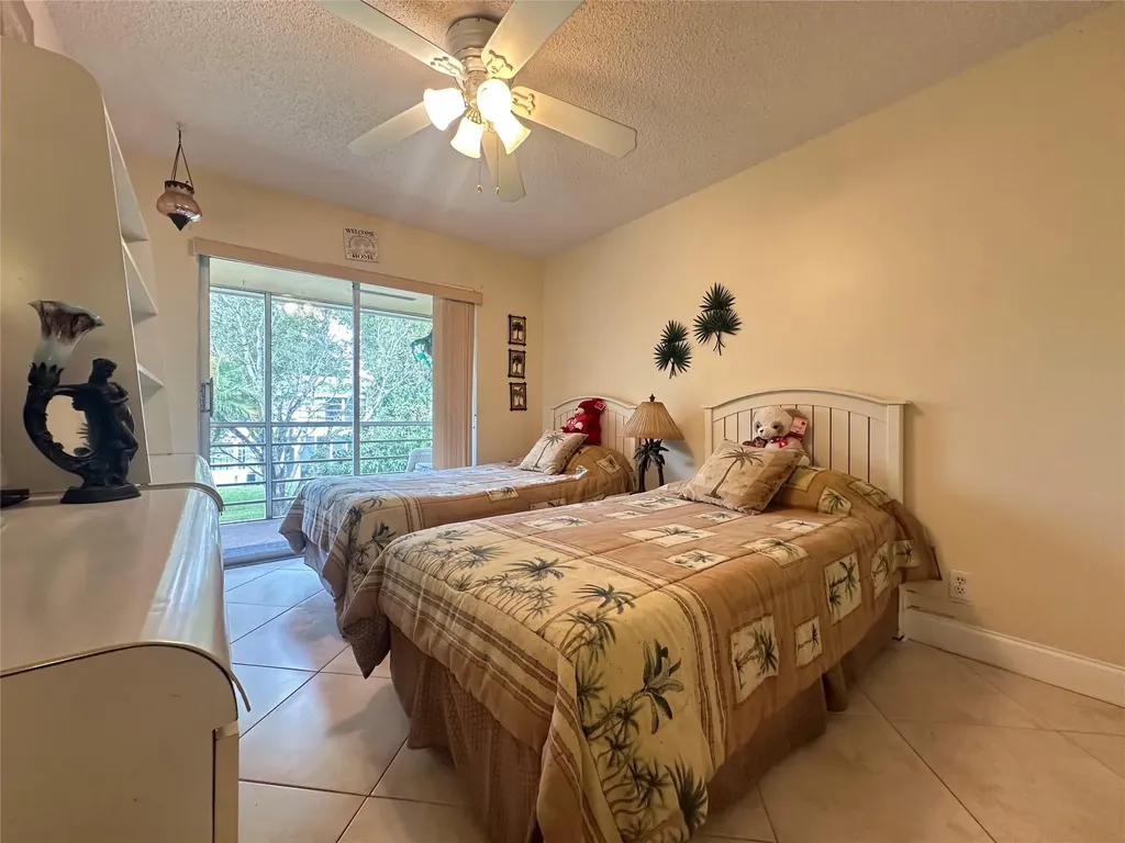 455 Durham O Deerfield Beach FL 33442