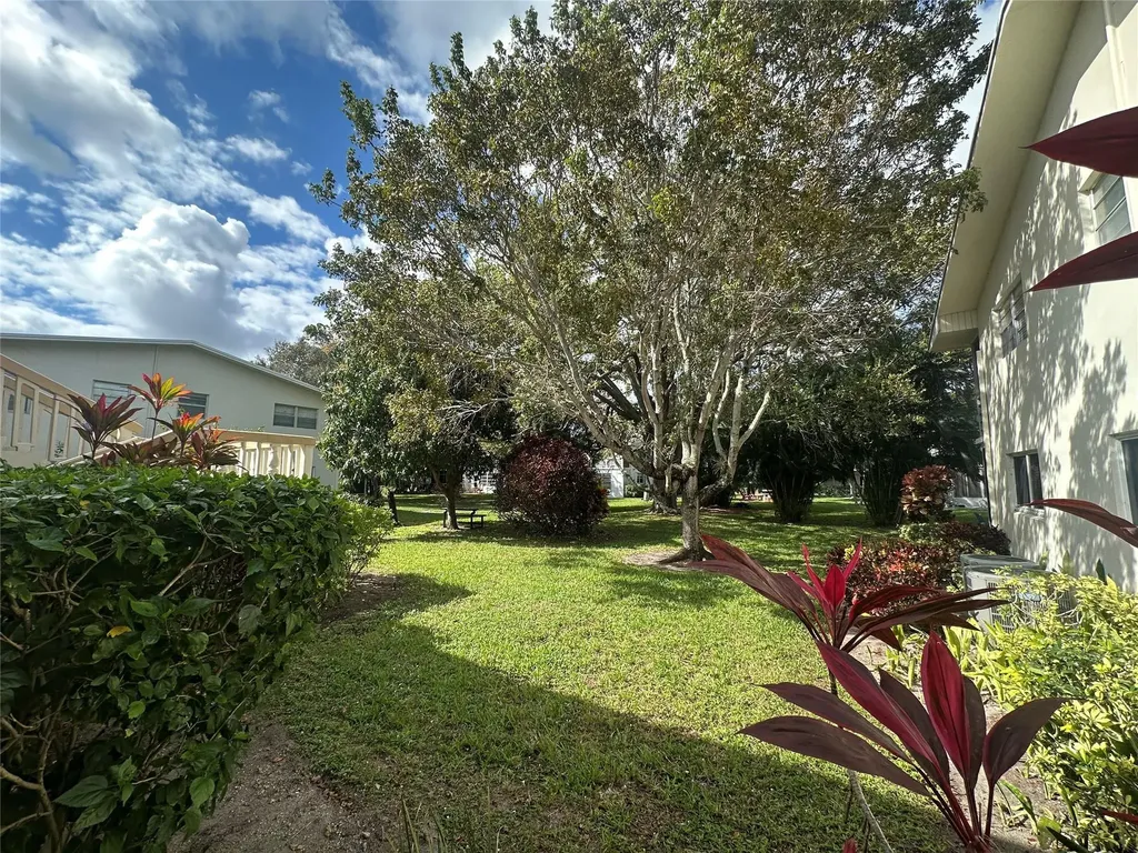 455 Durham O Deerfield Beach FL 33442