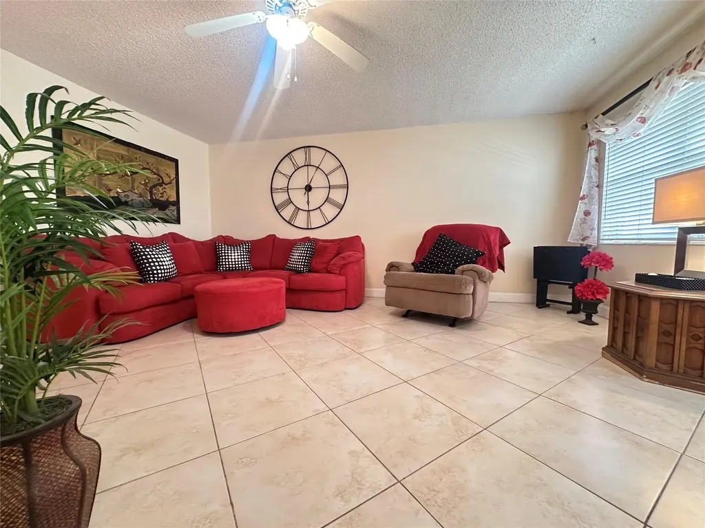 455 Durham O Deerfield Beach FL 33442