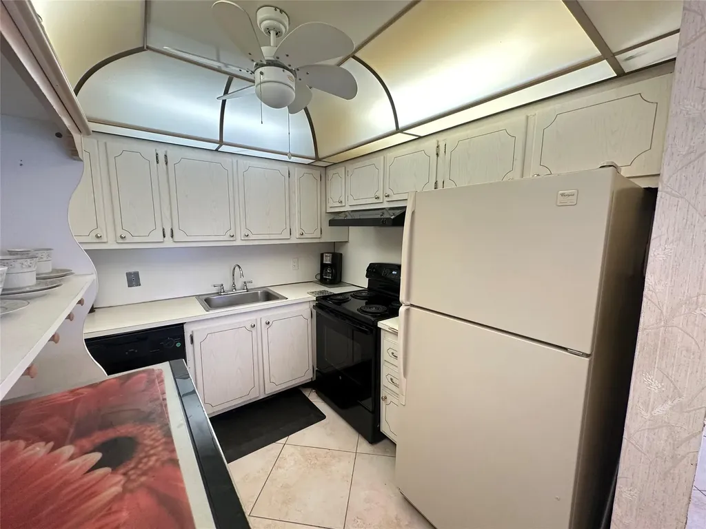 455 Durham O Deerfield Beach FL 33442