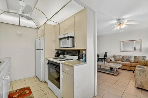 3025 Guildford B Boca Raton FL 33434