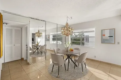 4090 NW 42nd Avenue Lauderdale Lakes FL 33319