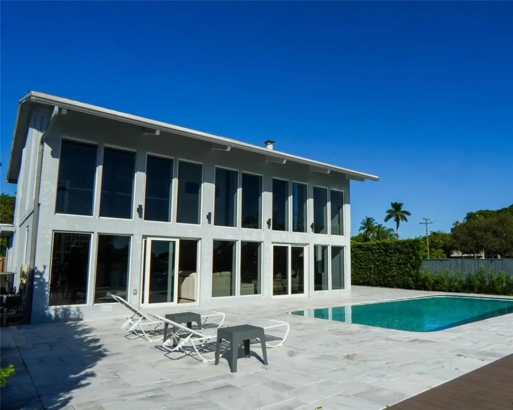 600 N Victoria Terrace Fort Lauderdale FL 33304