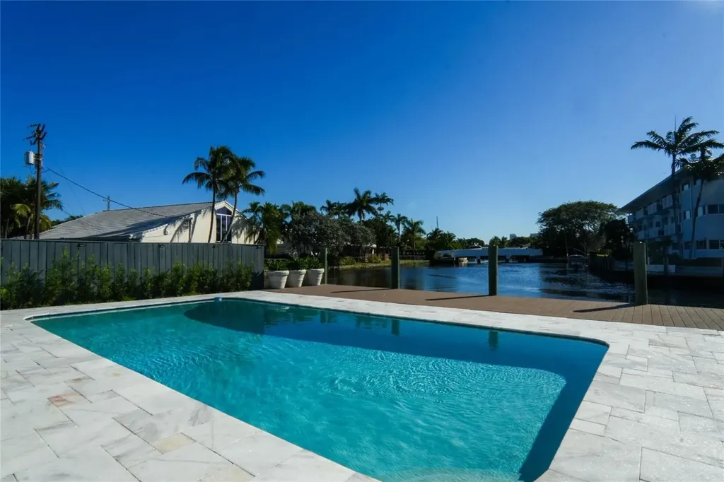 600 N Victoria Terrace Fort Lauderdale FL 33304