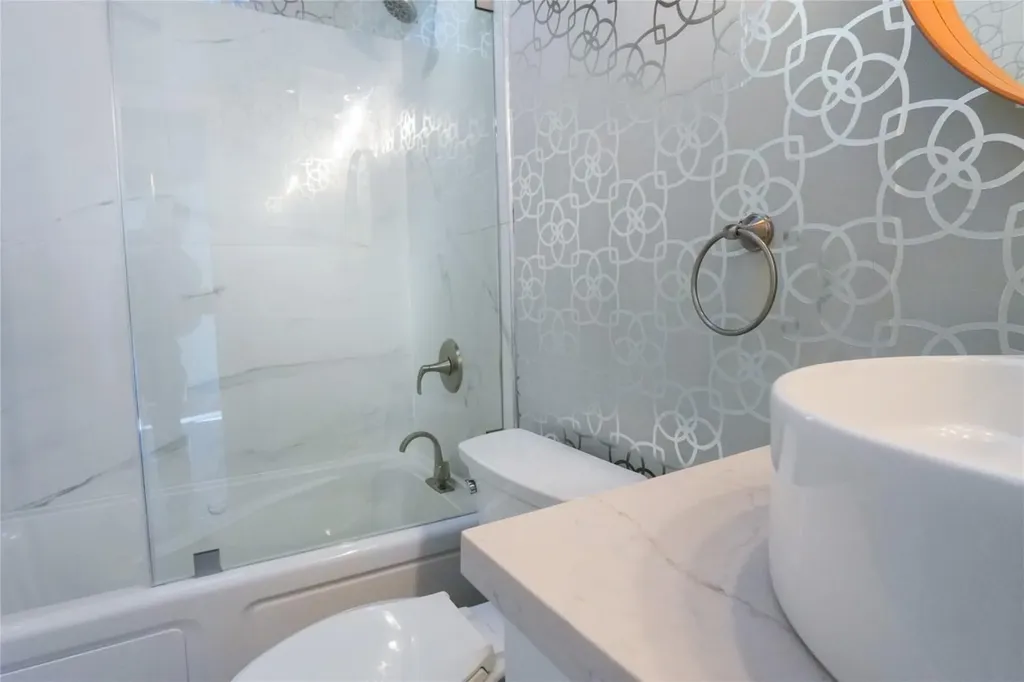 600 N Victoria Terrace Fort Lauderdale FL 33304