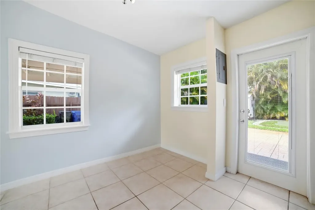 1717 SW 12th Court Fort Lauderdale FL 33312