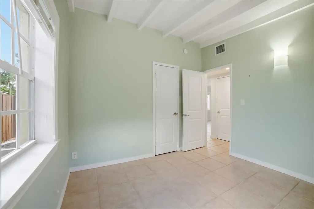 1717 SW 12th Court Fort Lauderdale FL 33312