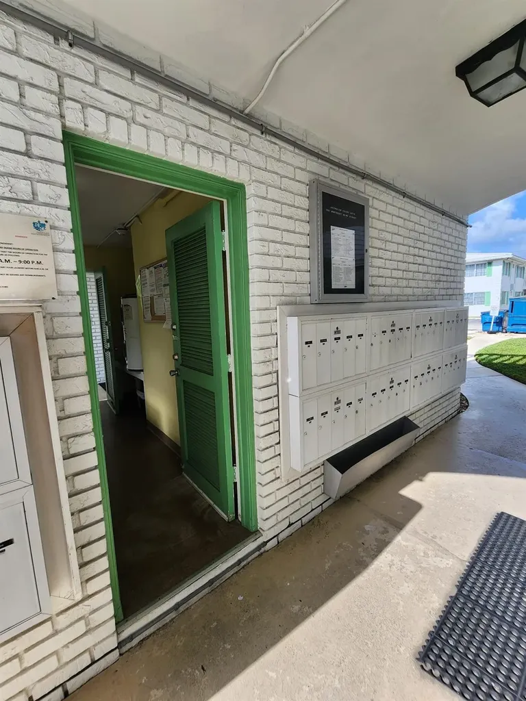 1821 NE 62nd Street Fort Lauderdale FL 33308