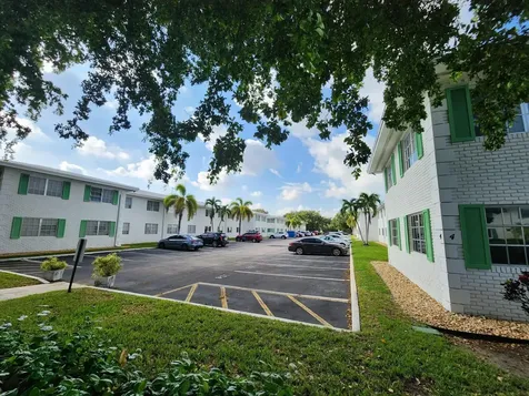 1821 NE 62nd Street Fort Lauderdale FL 33308
