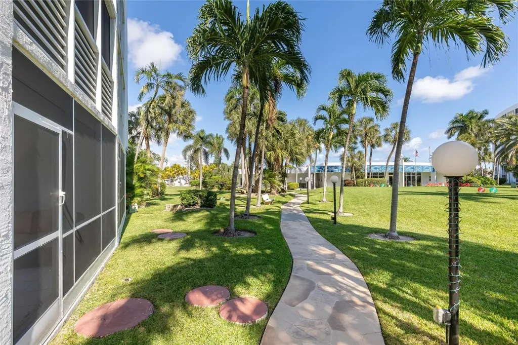 2731 NE 14th Street Causeway Pompano Beach FL 33062