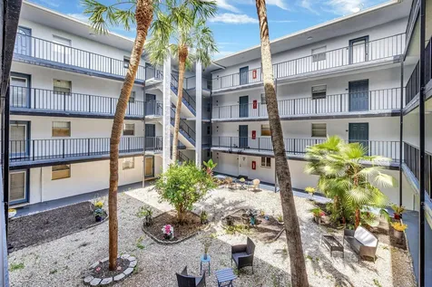 2800 Somerset Drive Lauderdale Lakes FL 33311